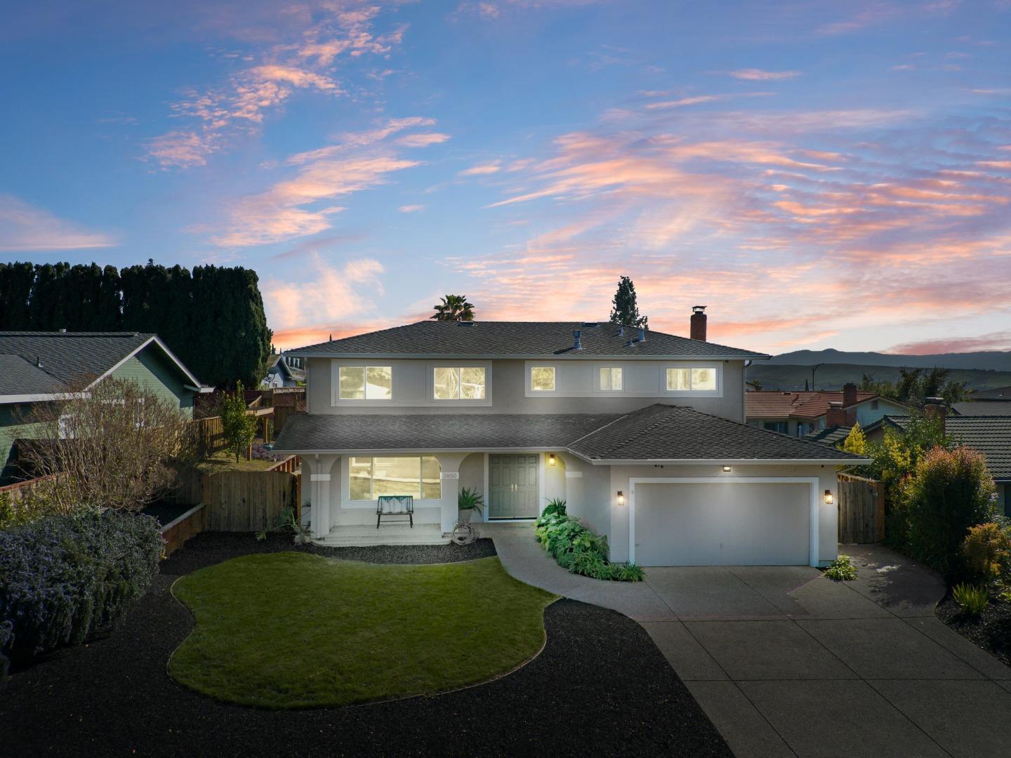 Neighborhood Neighborhood-16