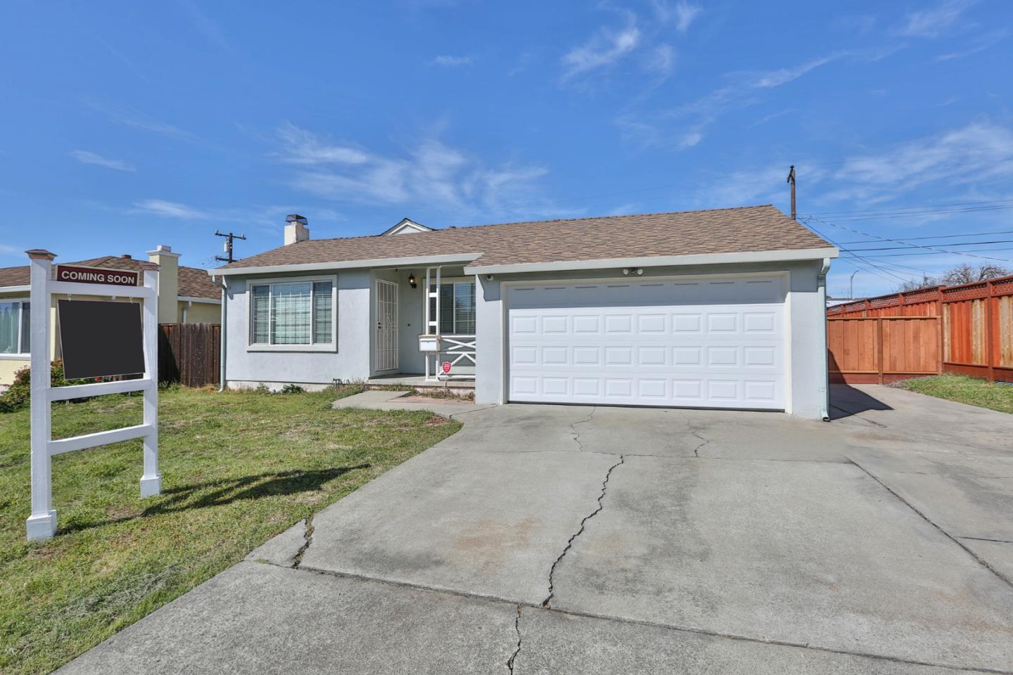 Neighborhood Neighborhood-20