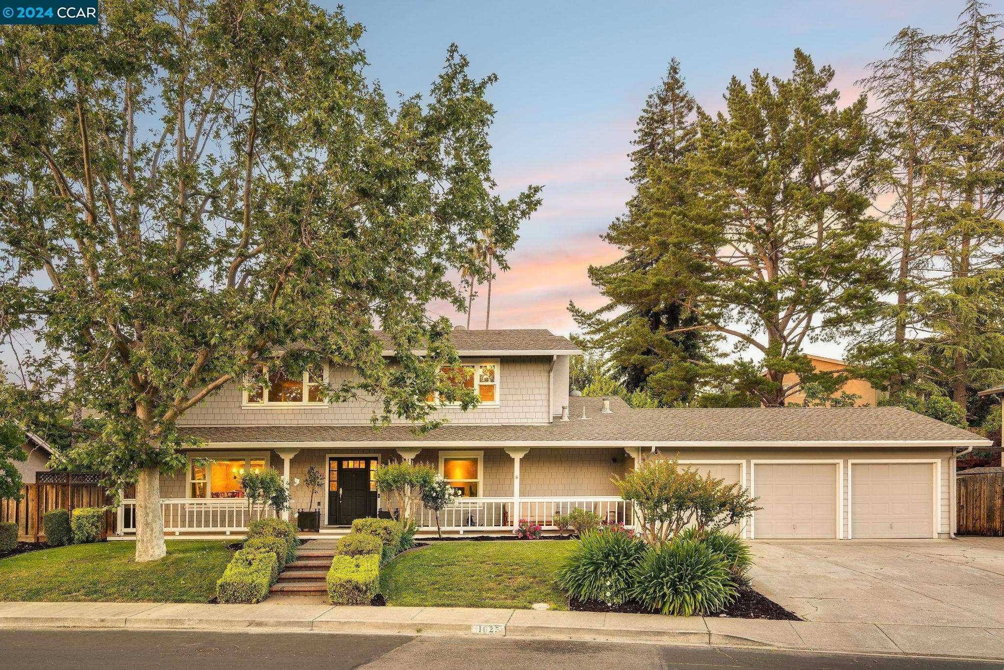 Neighborhood Neighborhood-33