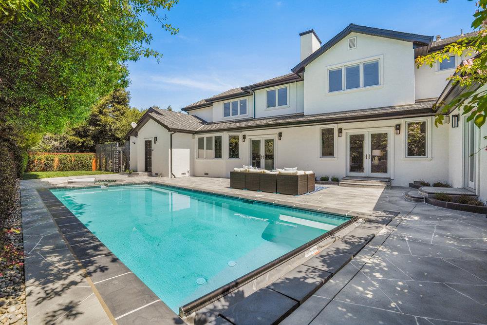 Neighborhood Neighborhood-4