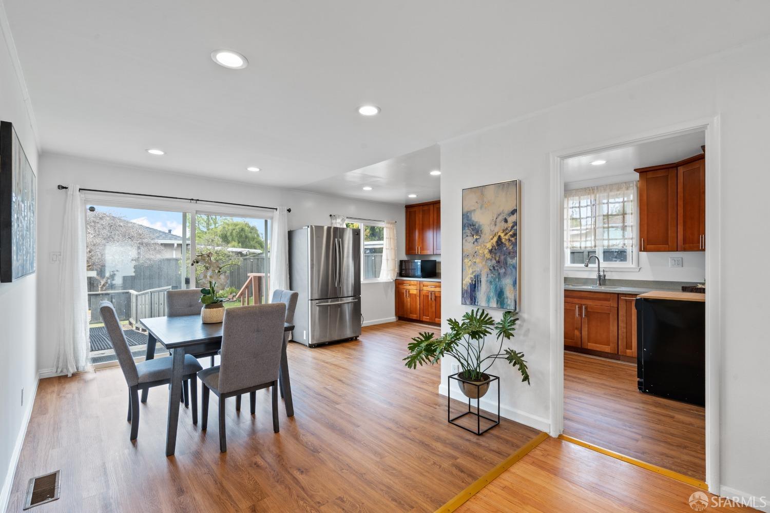 Neighborhood Neighborhood-33