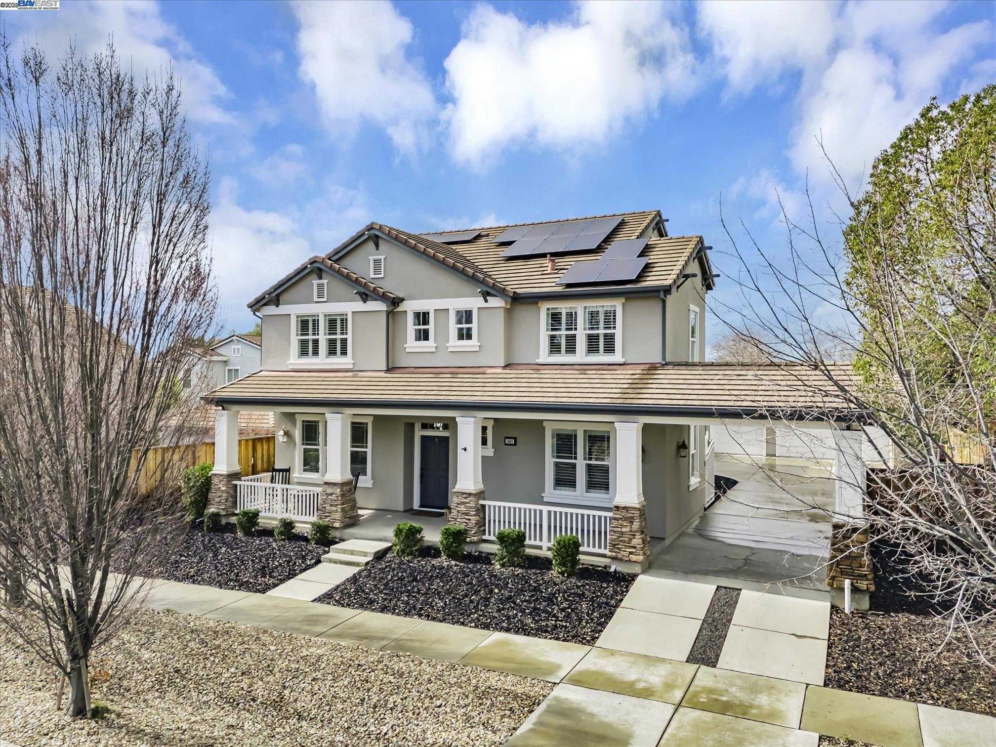 Neighborhood Neighborhood-4