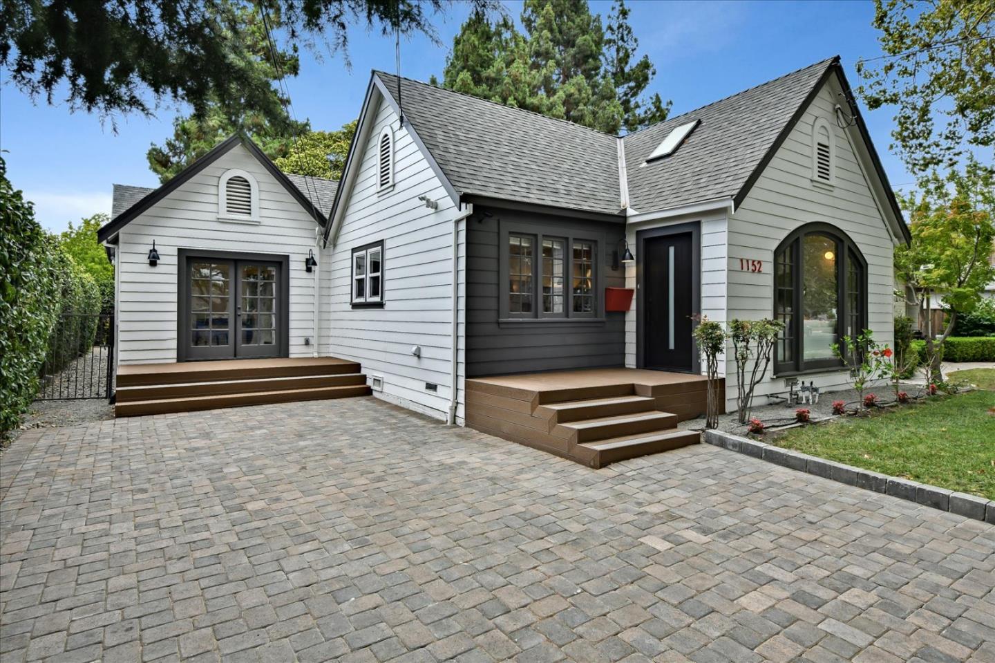 Neighborhood Neighborhood-6