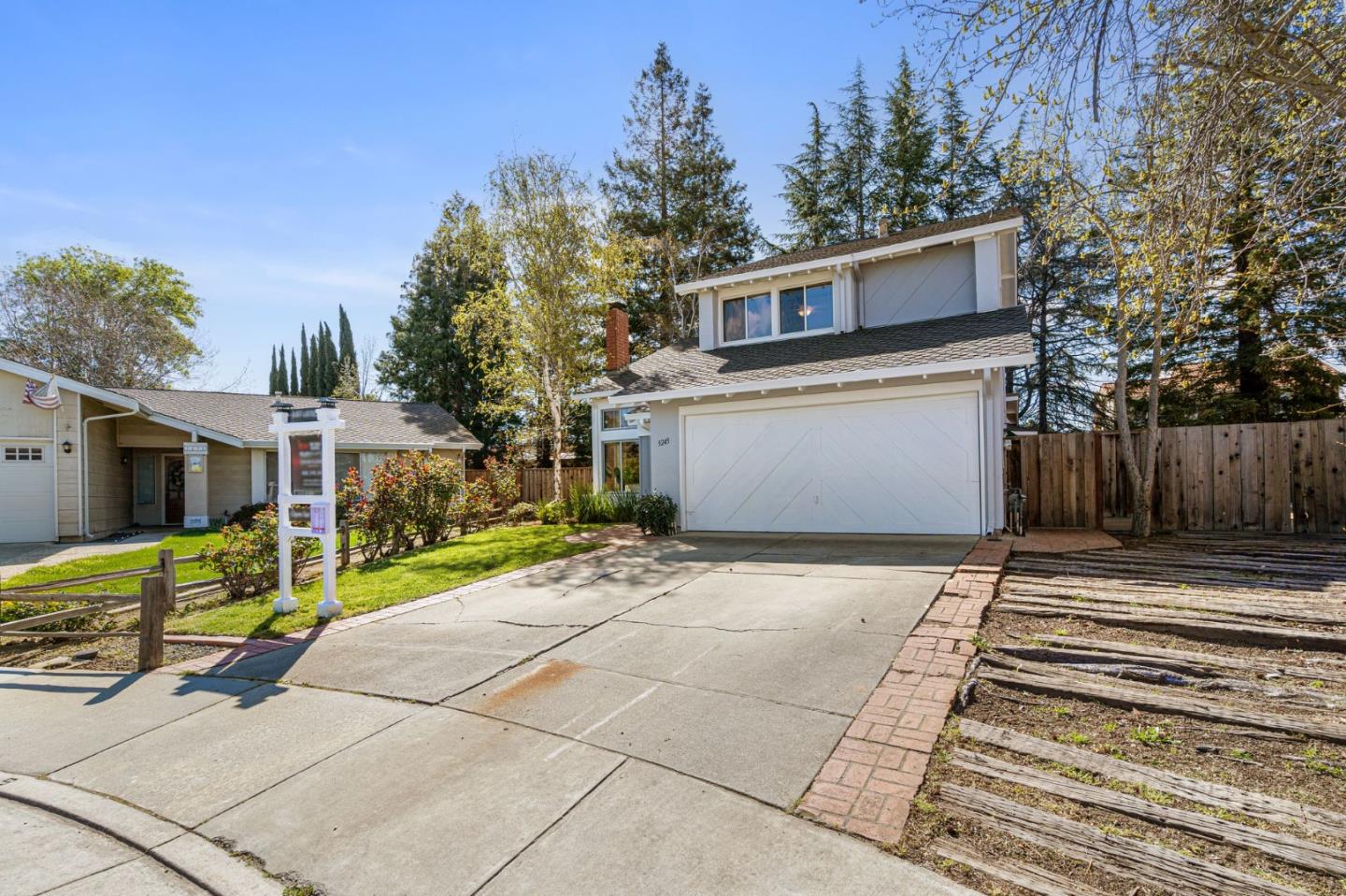 Neighborhood Neighborhood-2