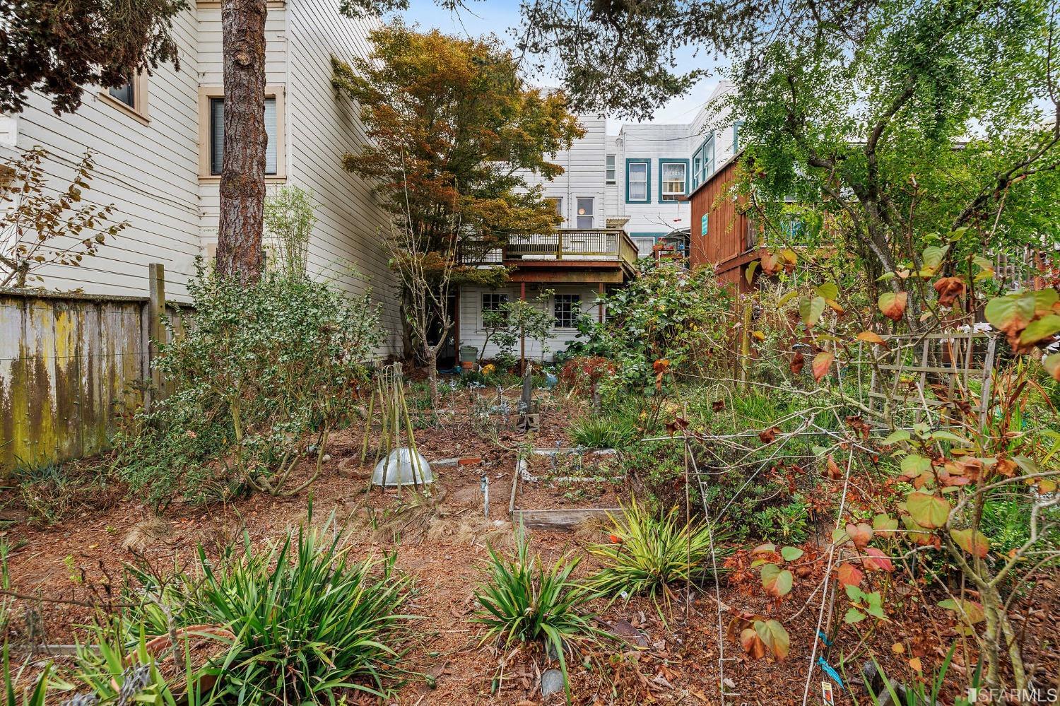 Neighborhood Neighborhood-119