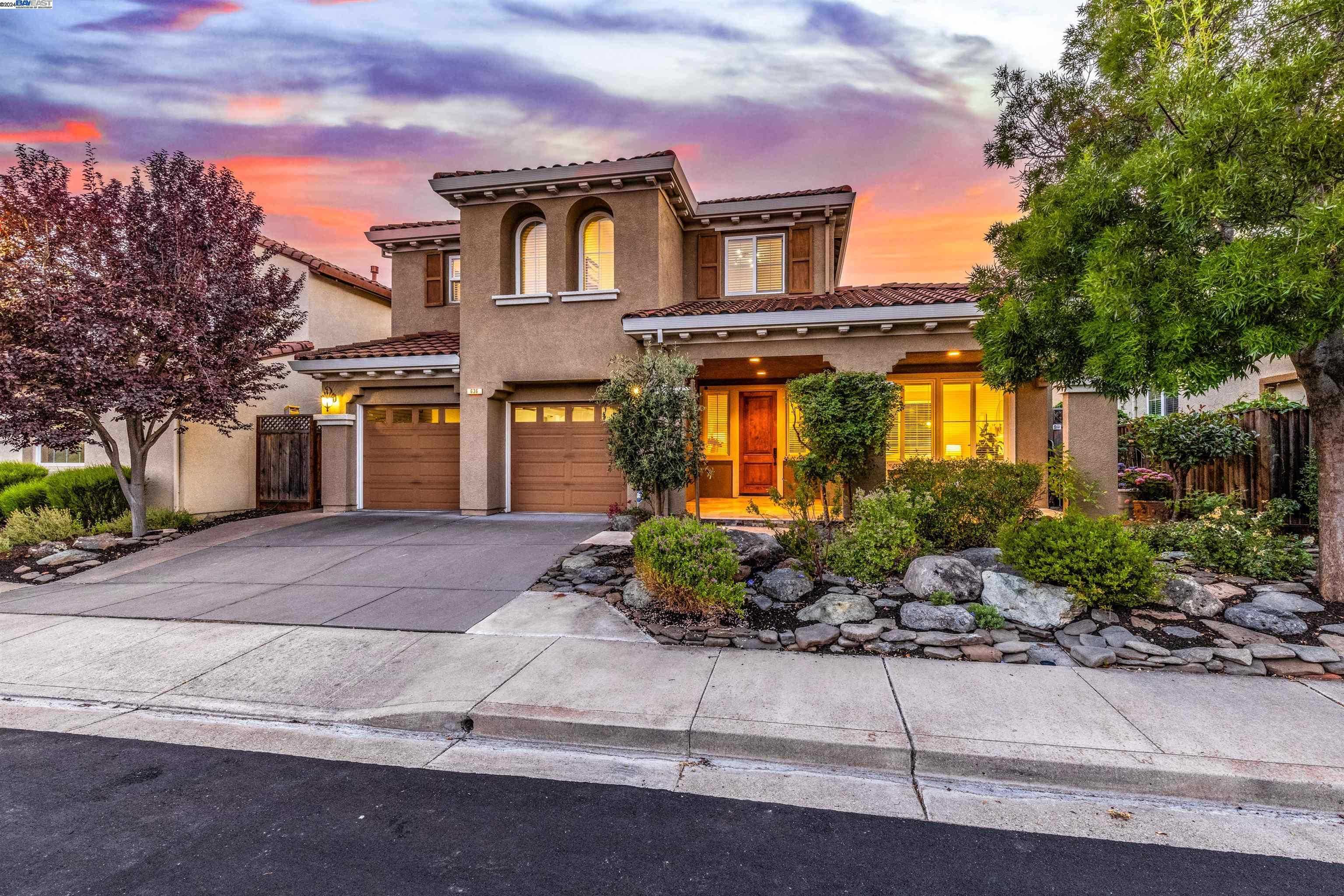 Neighborhood Neighborhood-25