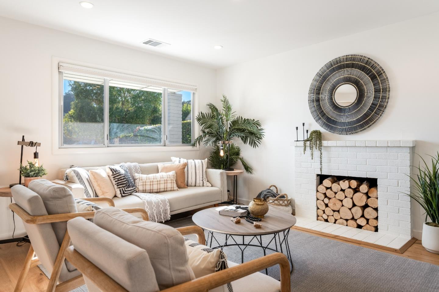 Neighborhood Neighborhood-52