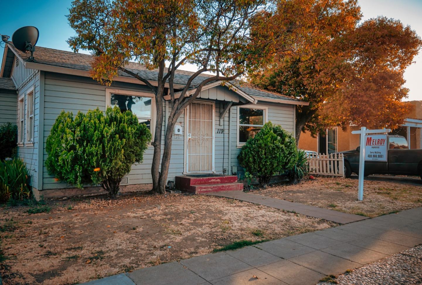 Neighborhood-8