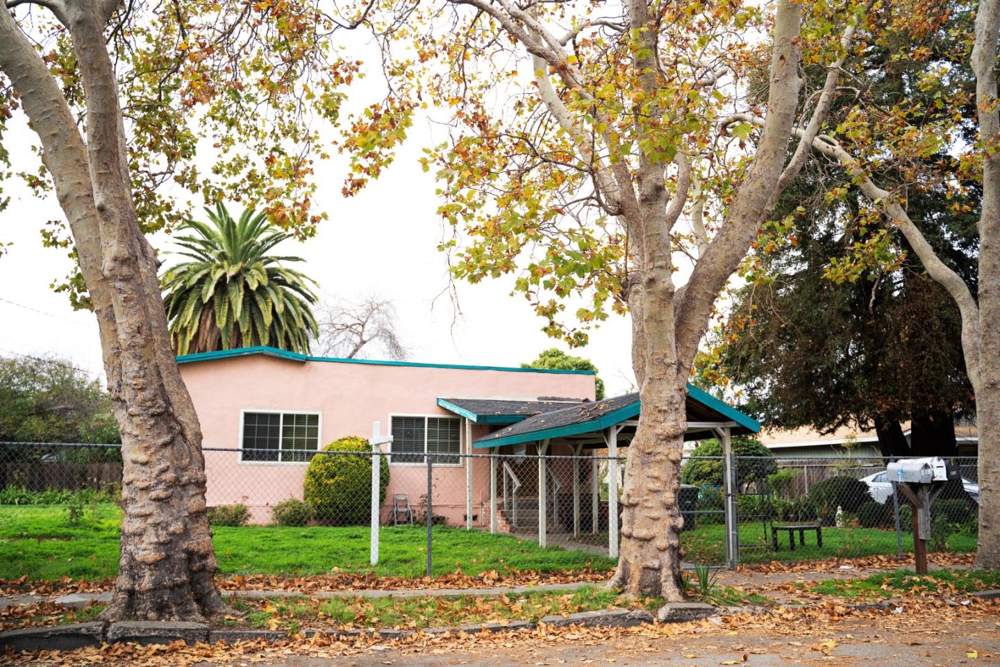 Neighborhood Neighborhood-36