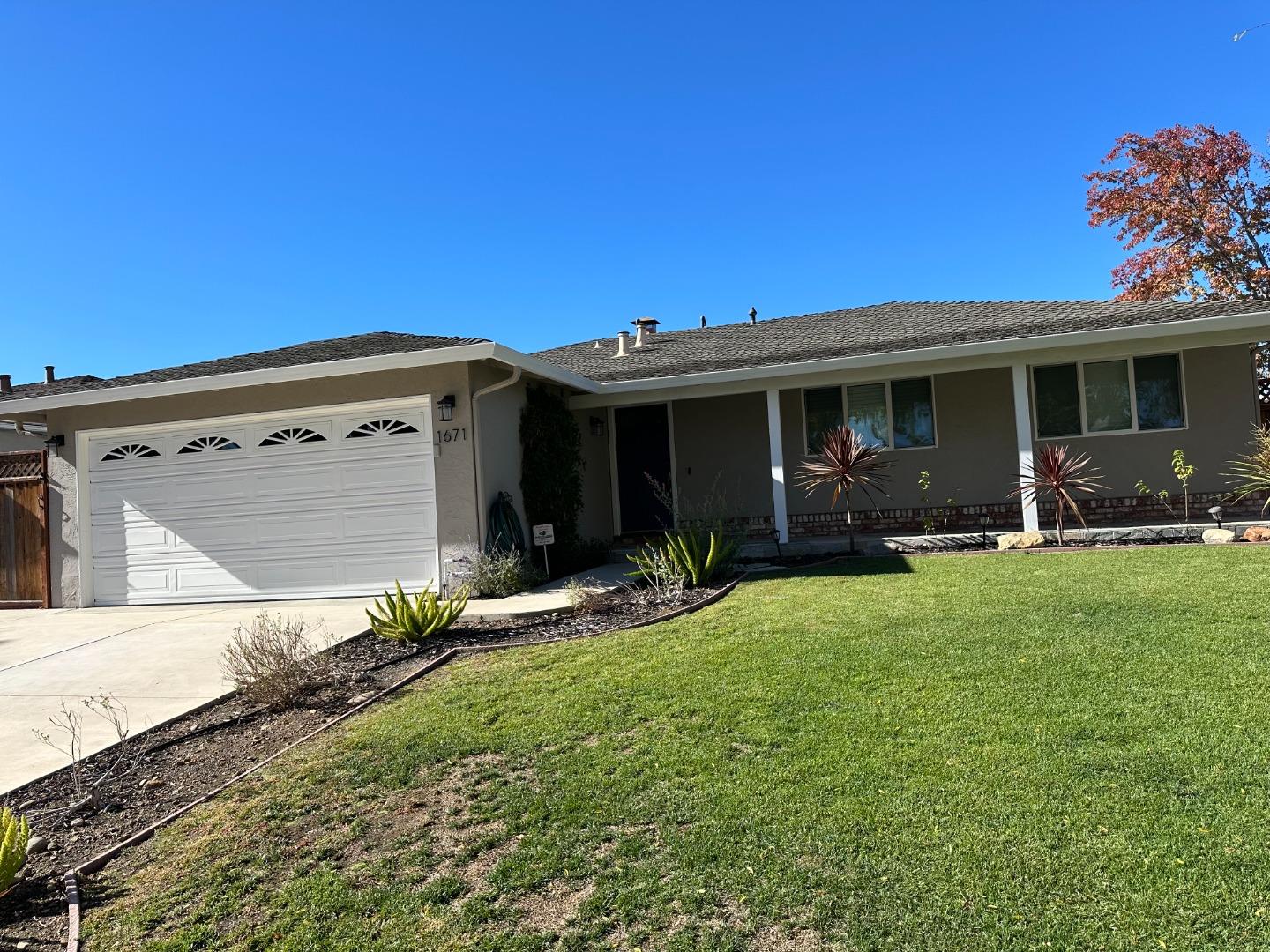 Neighborhood Neighborhood-23