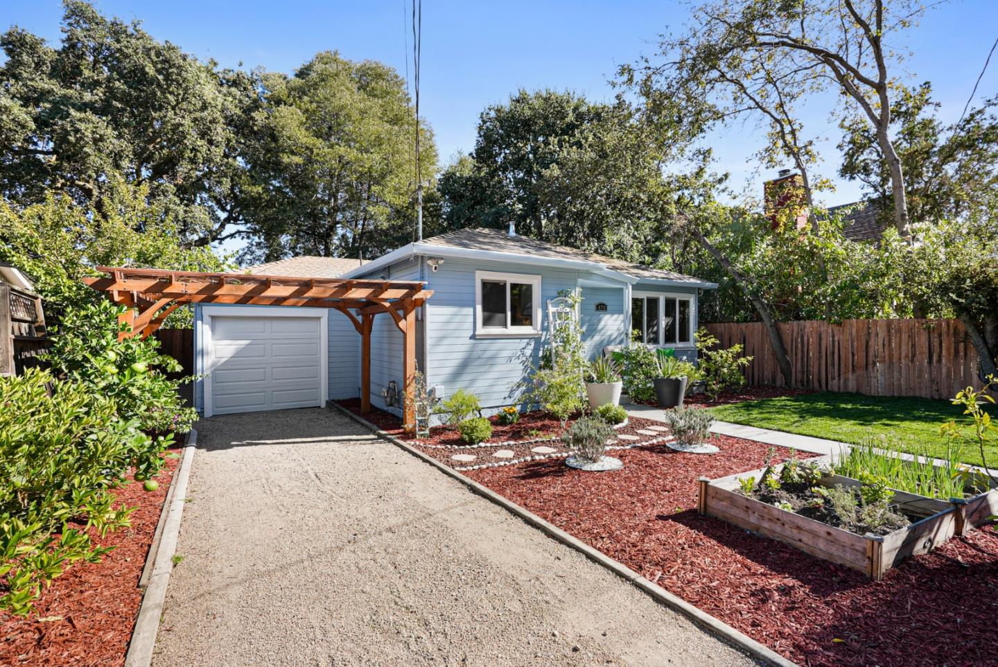 Neighborhood Neighborhood-93