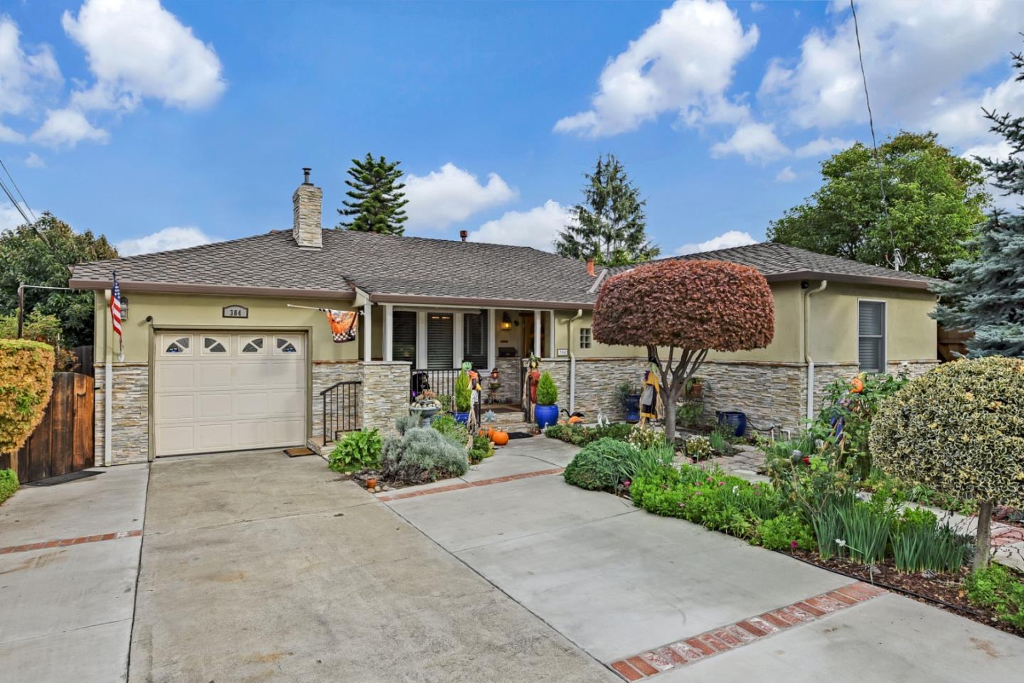 Neighborhood Neighborhood-63