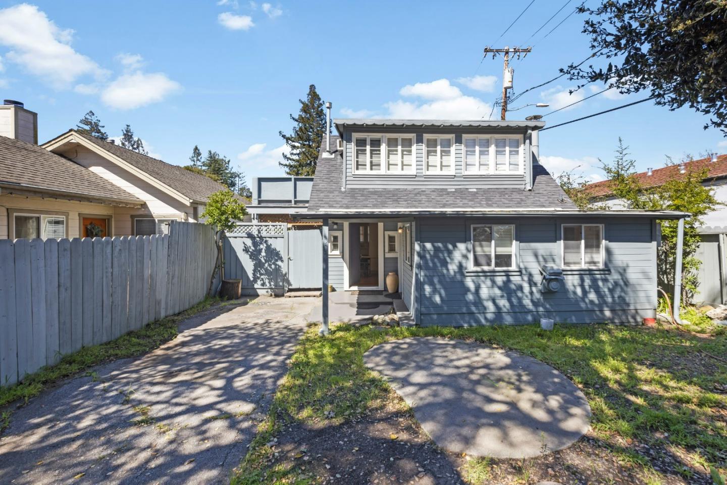 Neighborhood Neighborhood-89