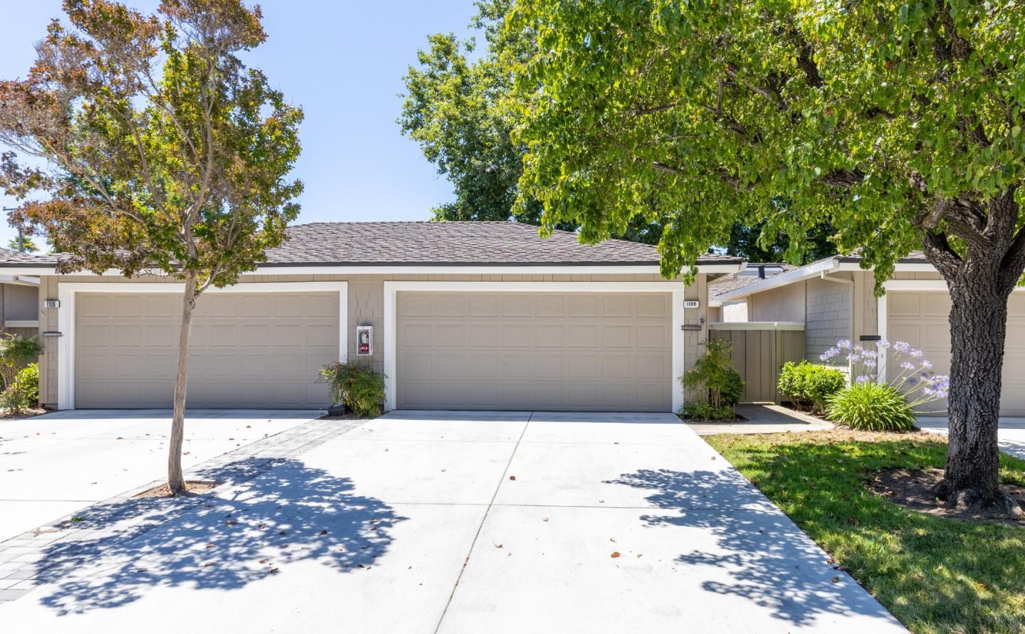 Neighborhood Neighborhood-58