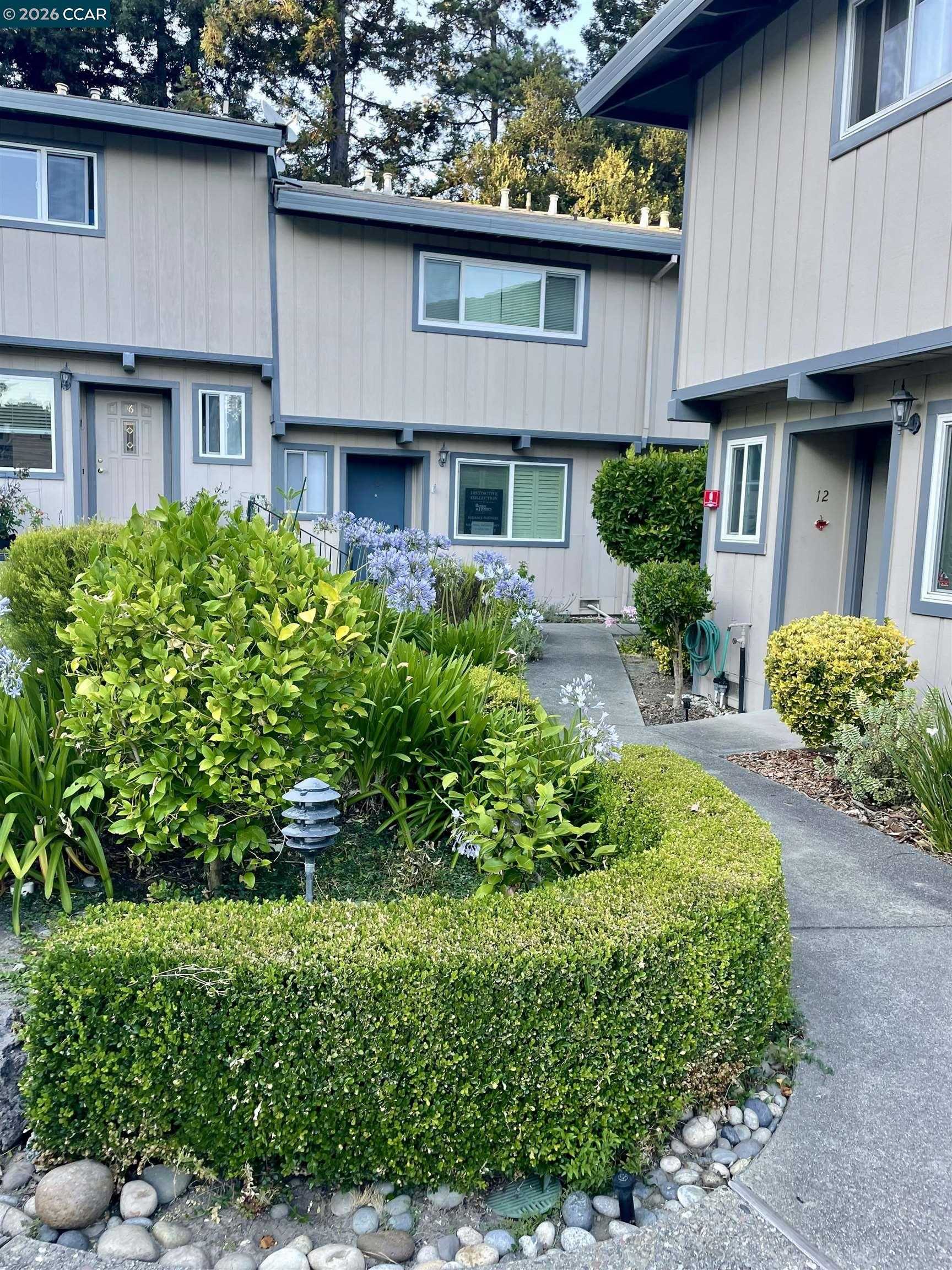 Neighborhood Neighborhood-18