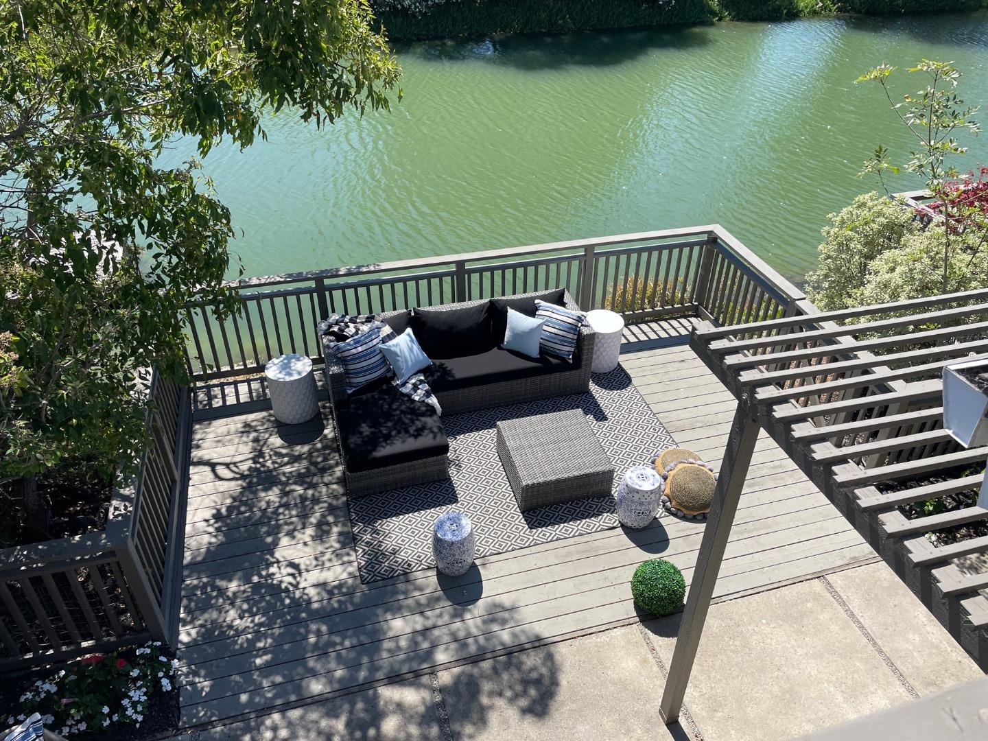 Neighborhood Neighborhood-61