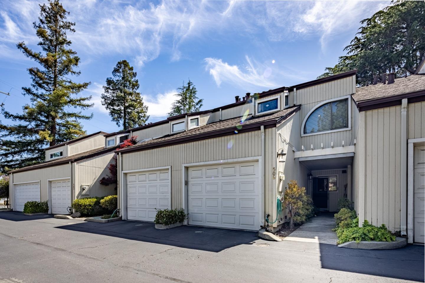 Neighborhood Neighborhood-27