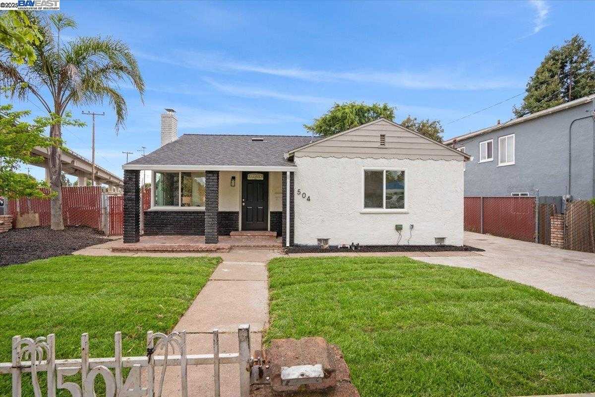 Neighborhood Neighborhood-29