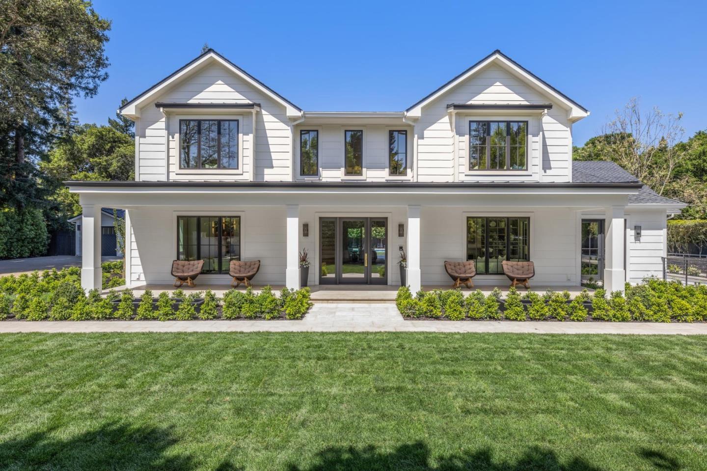 Neighborhood Neighborhood-12