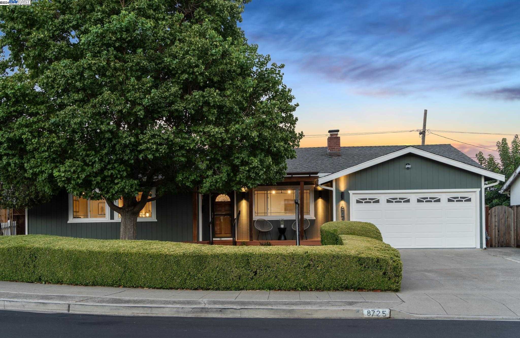 Neighborhood Neighborhood-14