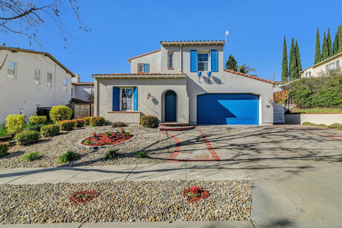 Neighborhood Neighborhood-48