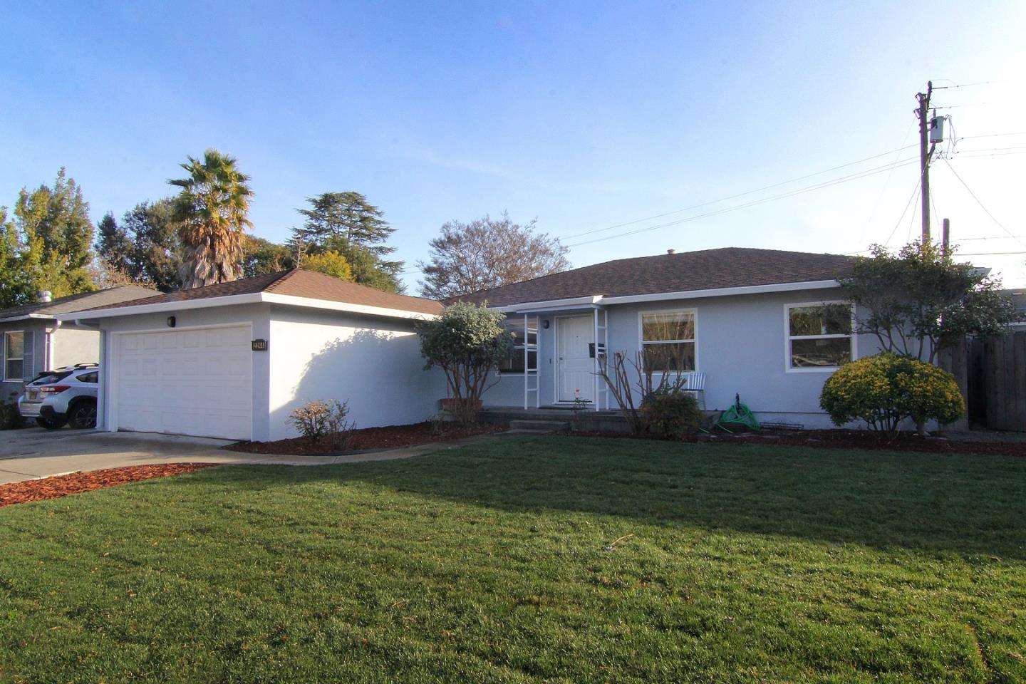 Neighborhood Neighborhood-3