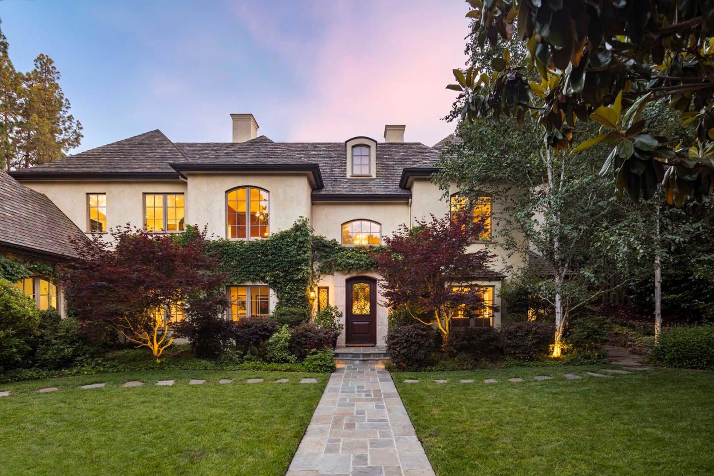 Neighborhood Neighborhood-10