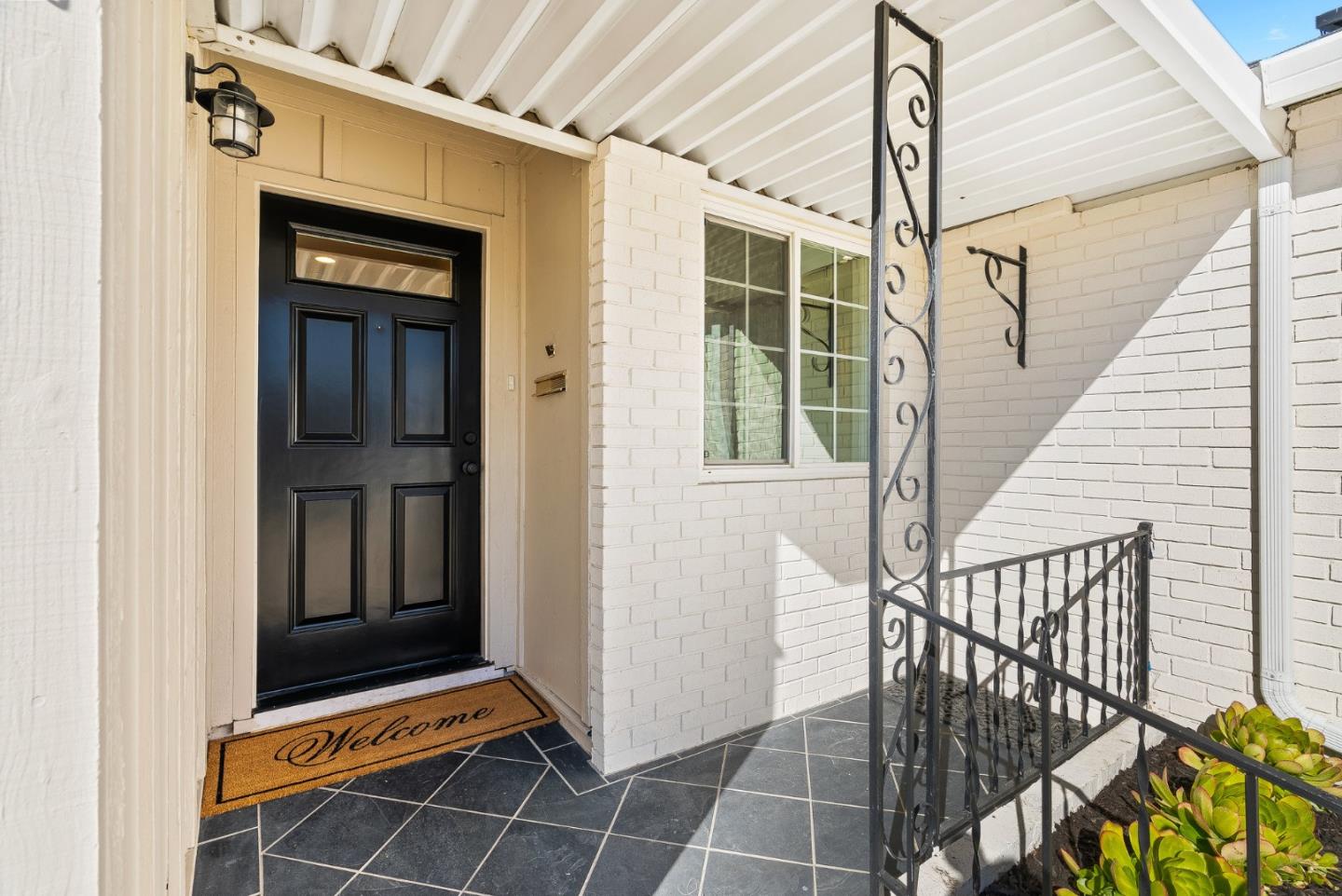 Neighborhood Neighborhood-46