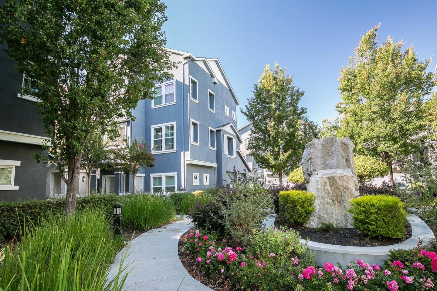 Neighborhood Neighborhood-47