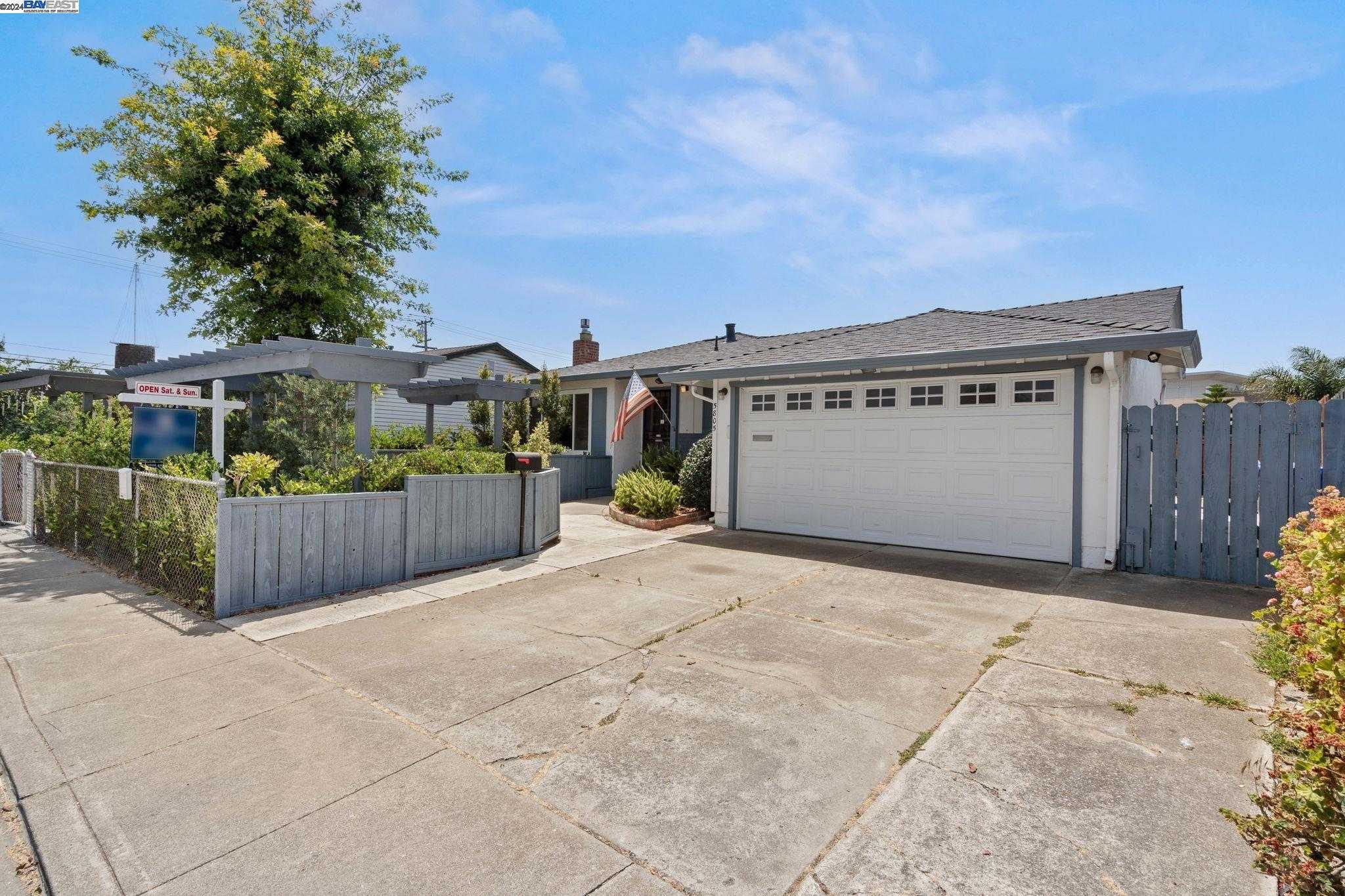 Neighborhood Neighborhood-19