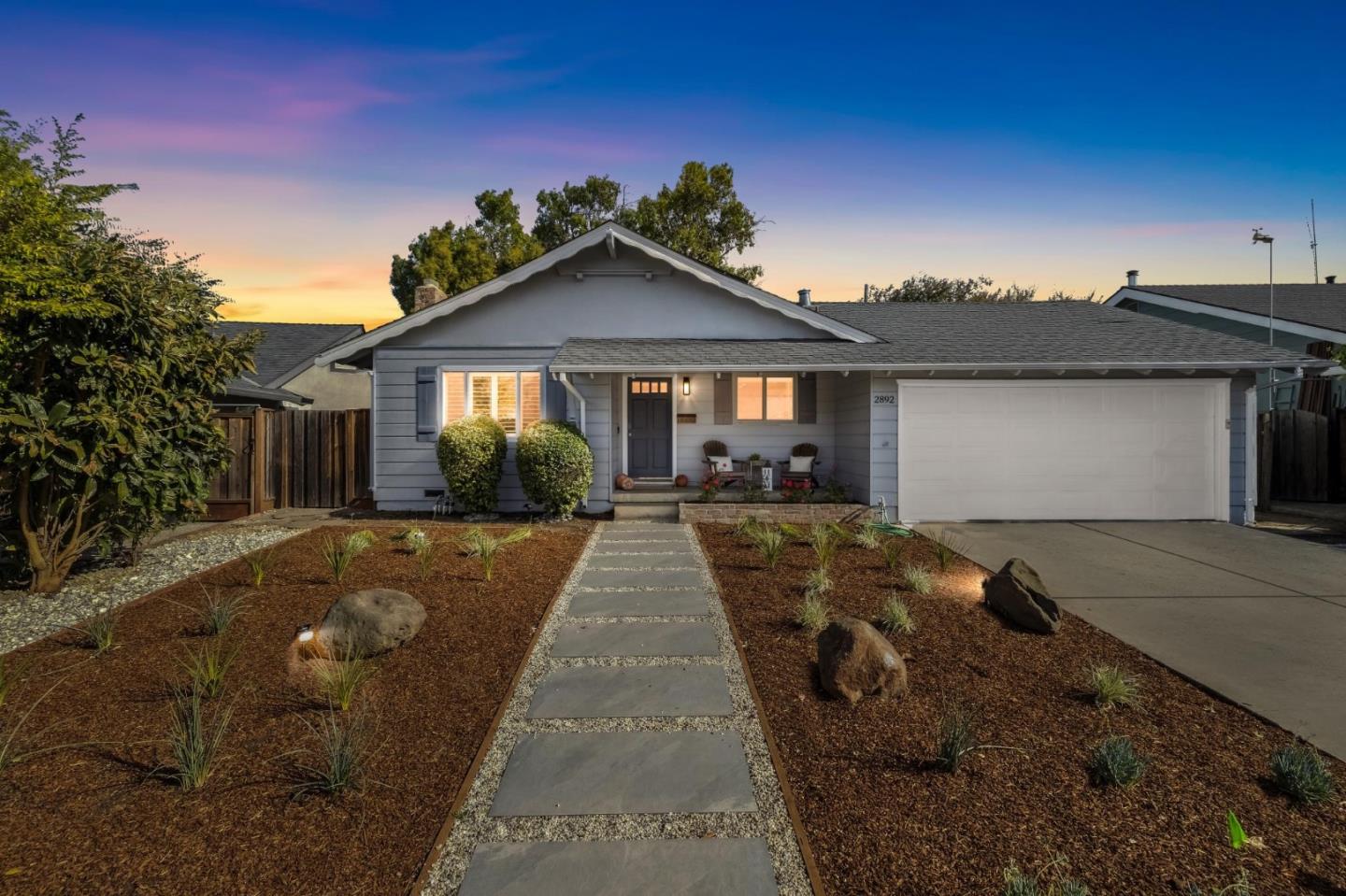 Neighborhood Neighborhood-27