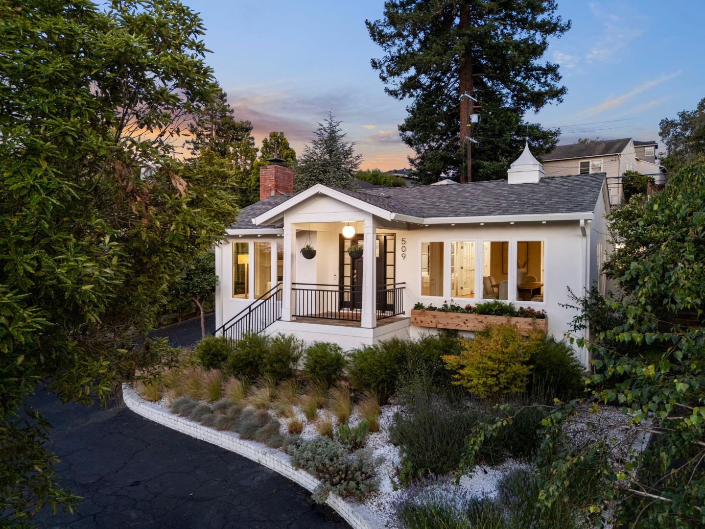 Neighborhood Neighborhood-15