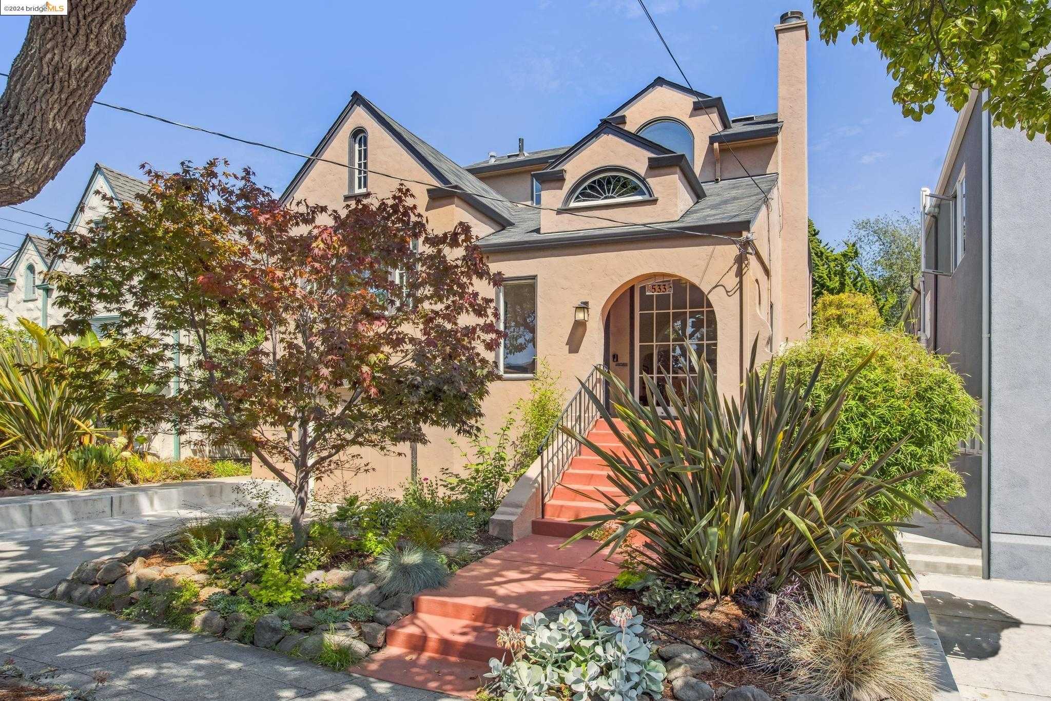 Neighborhood Neighborhood-12