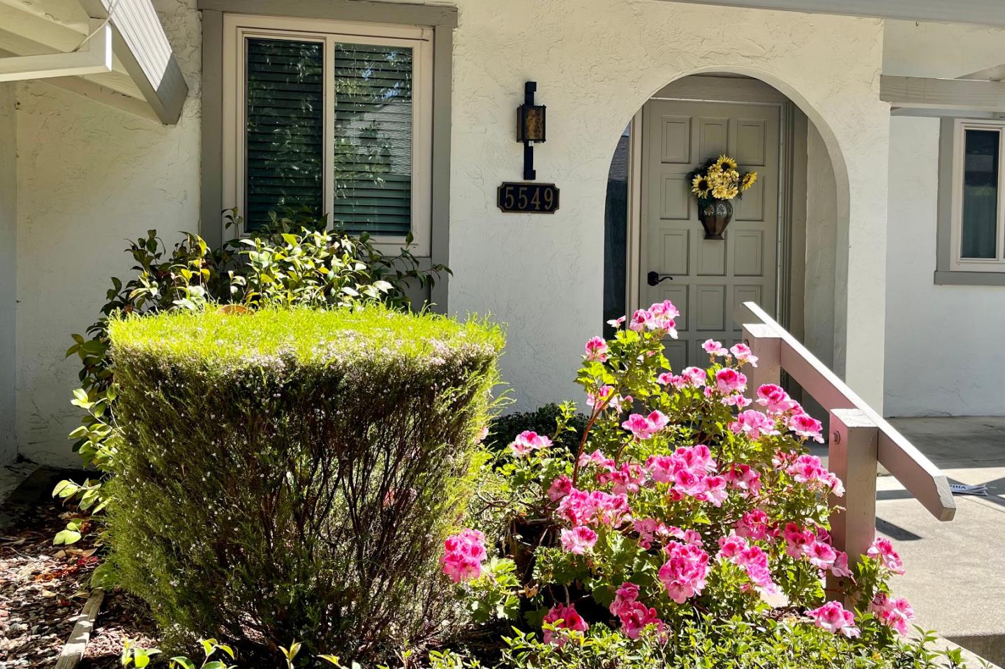 Neighborhood Neighborhood-114