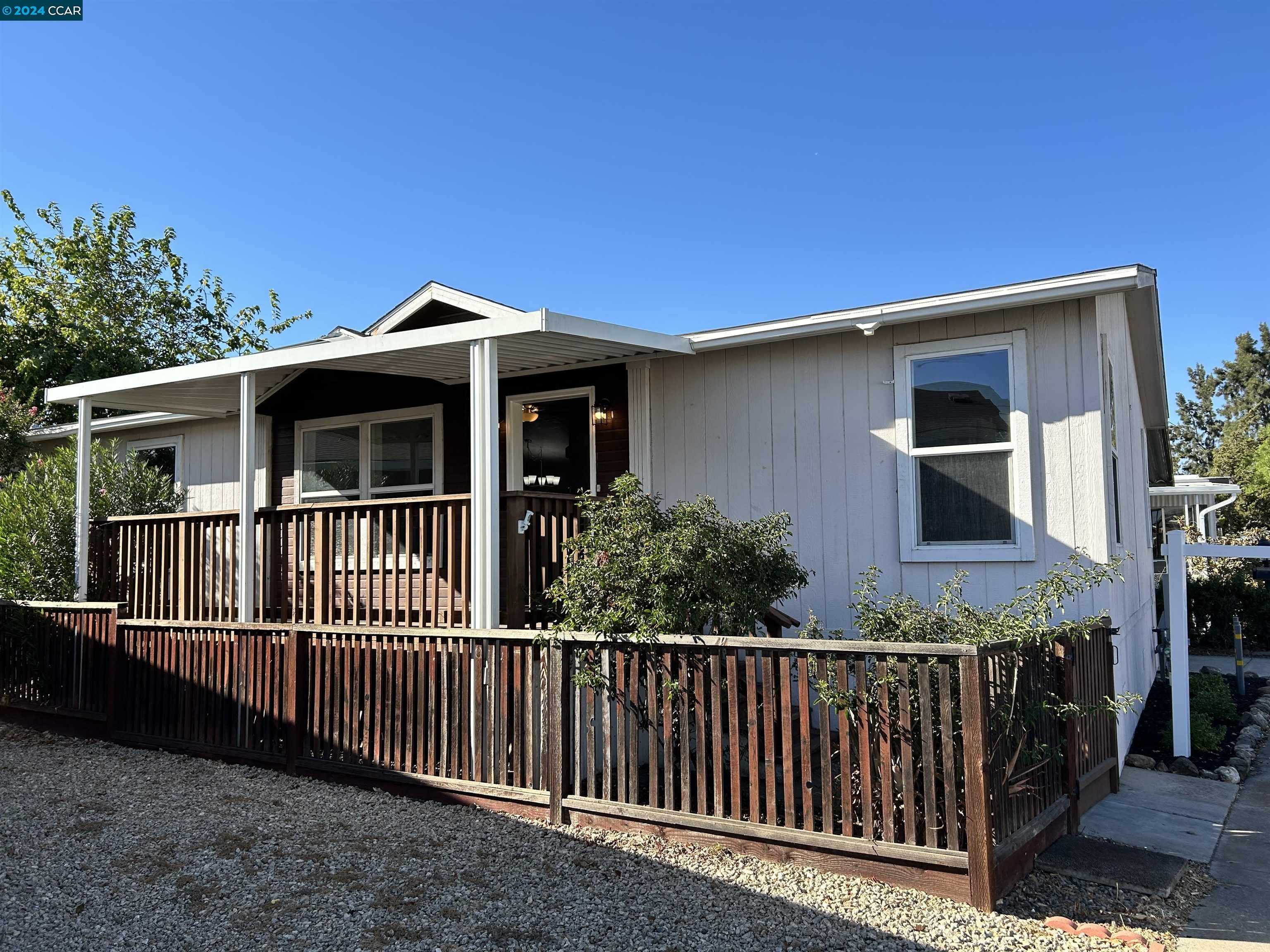 Neighborhood Neighborhood-4