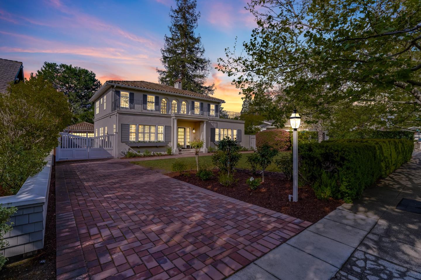 Neighborhood Neighborhood-96