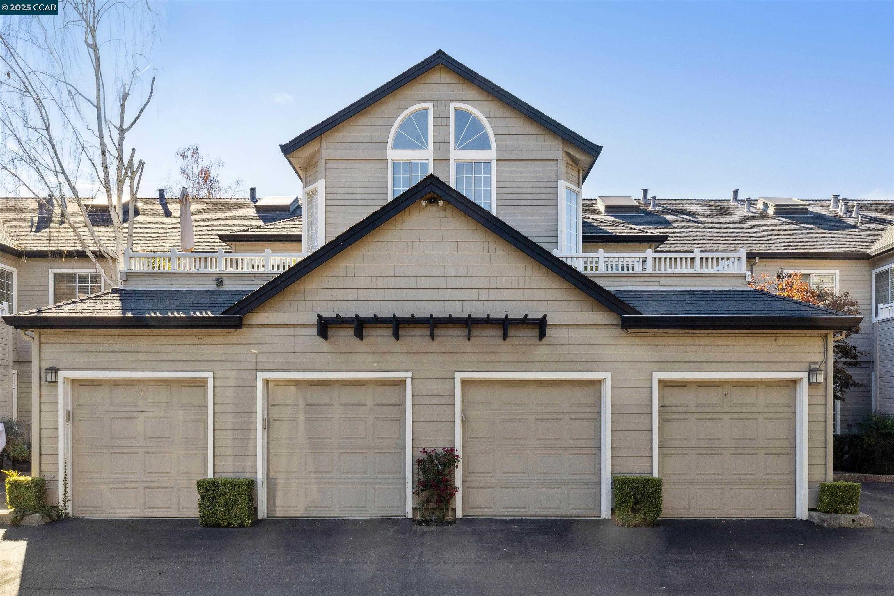 Neighborhood Neighborhood-18