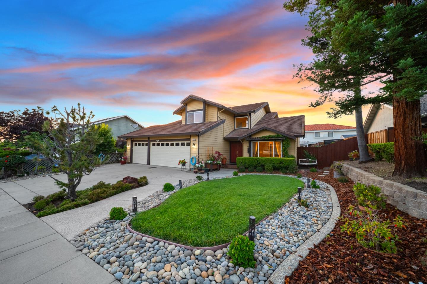 Neighborhood Neighborhood-6