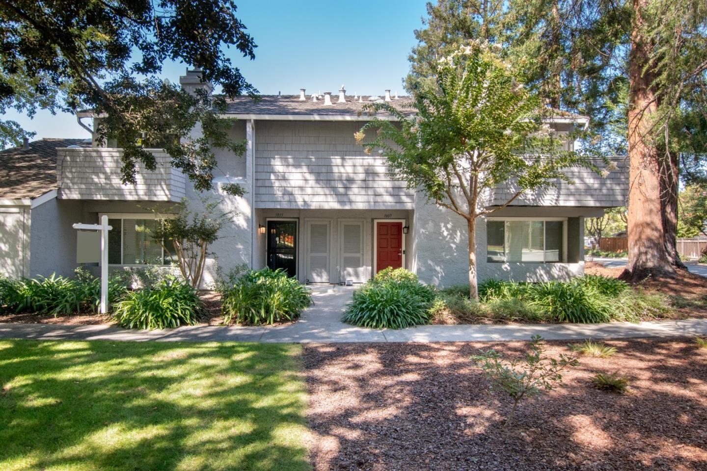 Neighborhood Neighborhood-29