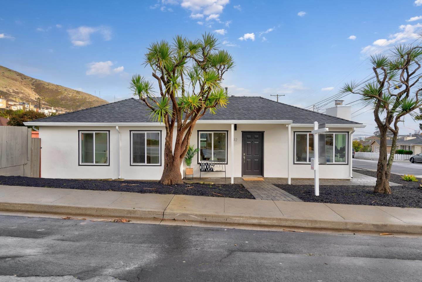 Neighborhood Neighborhood-3