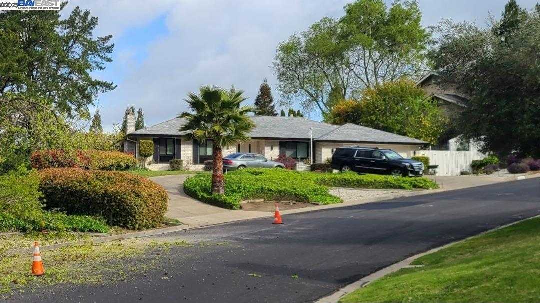 Neighborhood Neighborhood-6