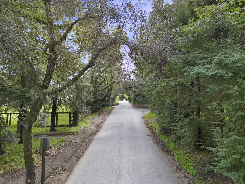 Neighborhood Neighborhood-25