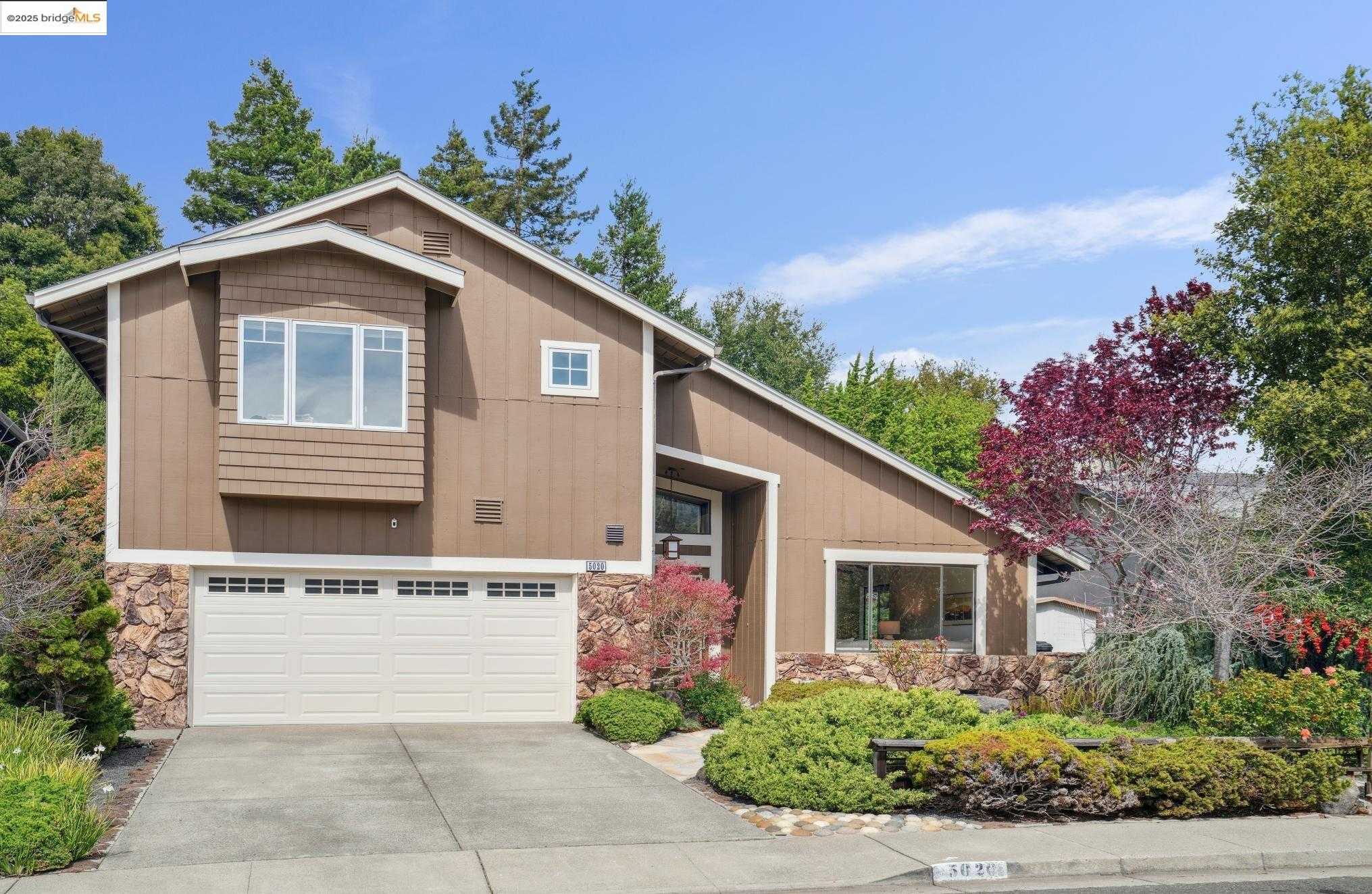 Neighborhood Neighborhood-24