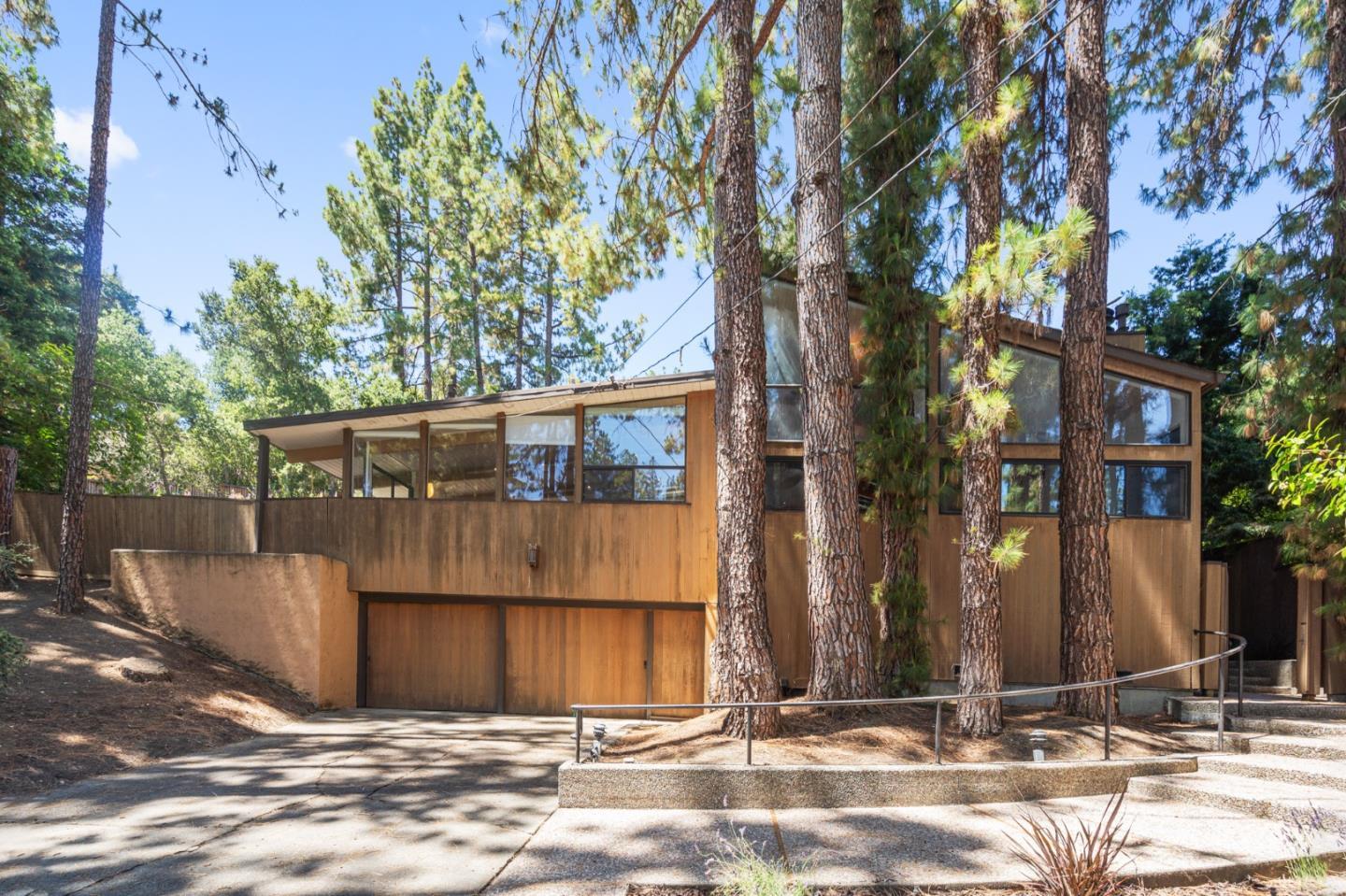 Neighborhood Neighborhood-3