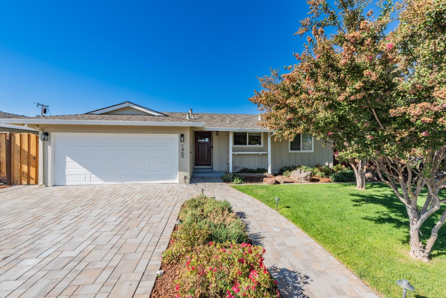 Neighborhood Neighborhood-27