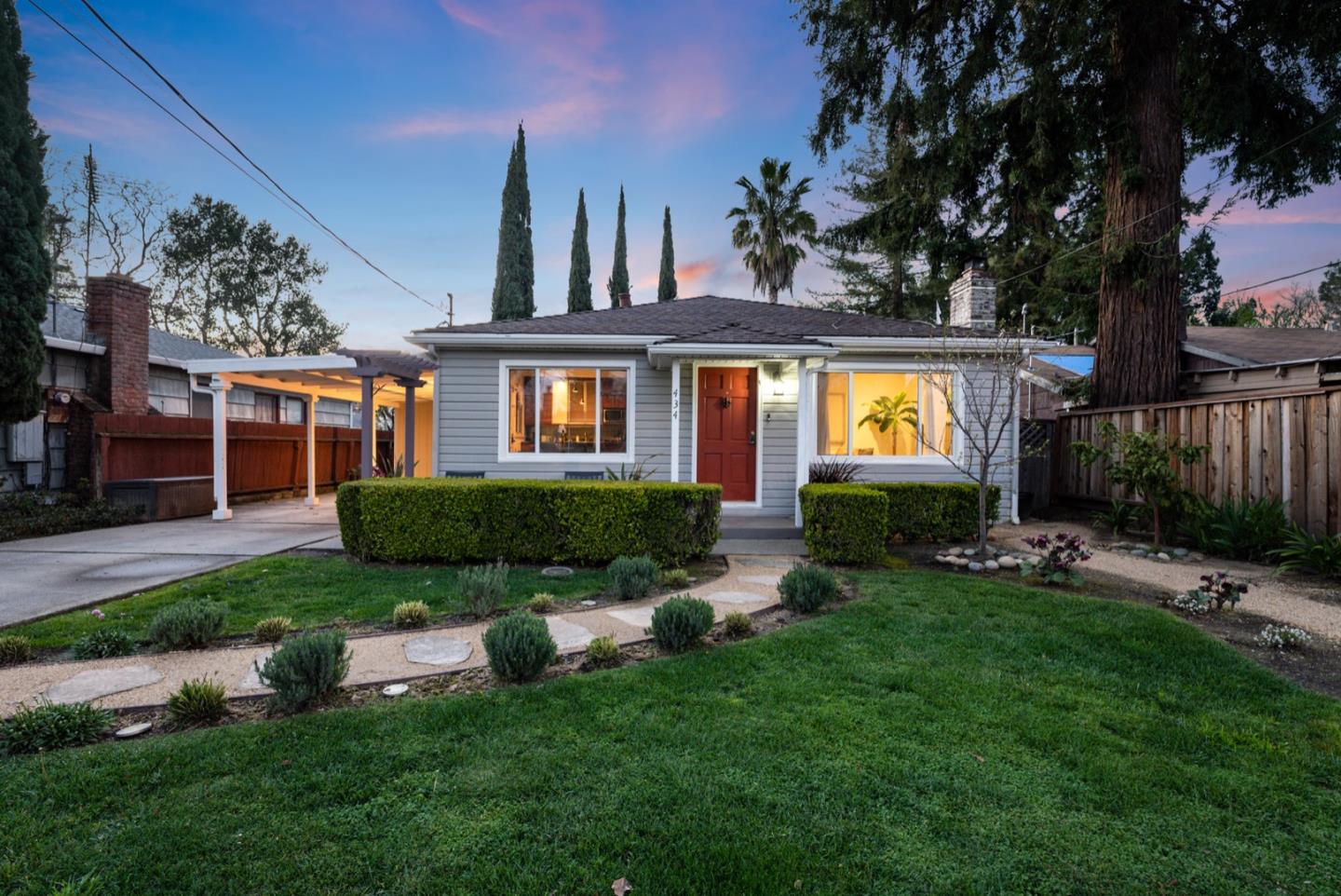 Neighborhood Neighborhood-78