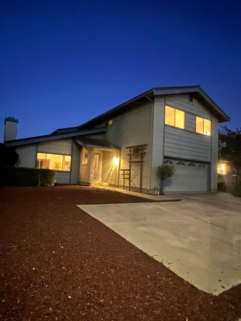 Neighborhood Neighborhood-47