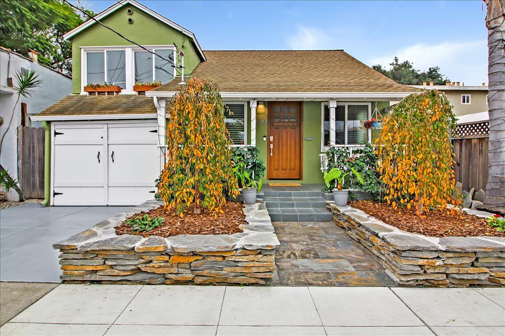 Neighborhood Neighborhood-19