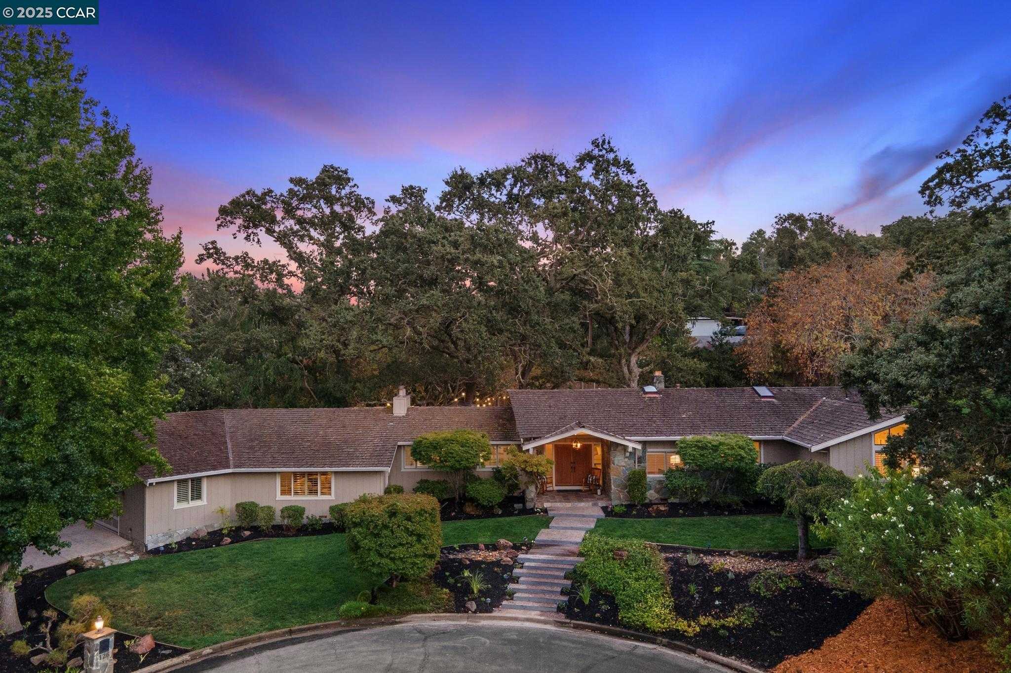 Neighborhood Neighborhood-26