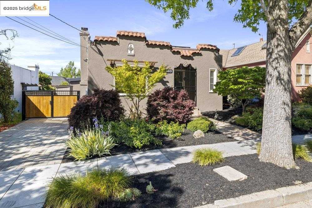 Neighborhood Neighborhood-7